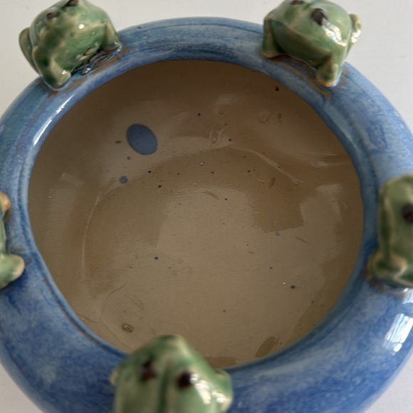Majolica Style Blue Ceramic Frog Bowl Planter - Picture 2 of 6